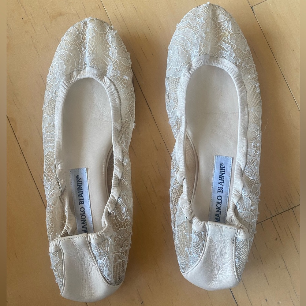 Manolo Blahnik lace flats